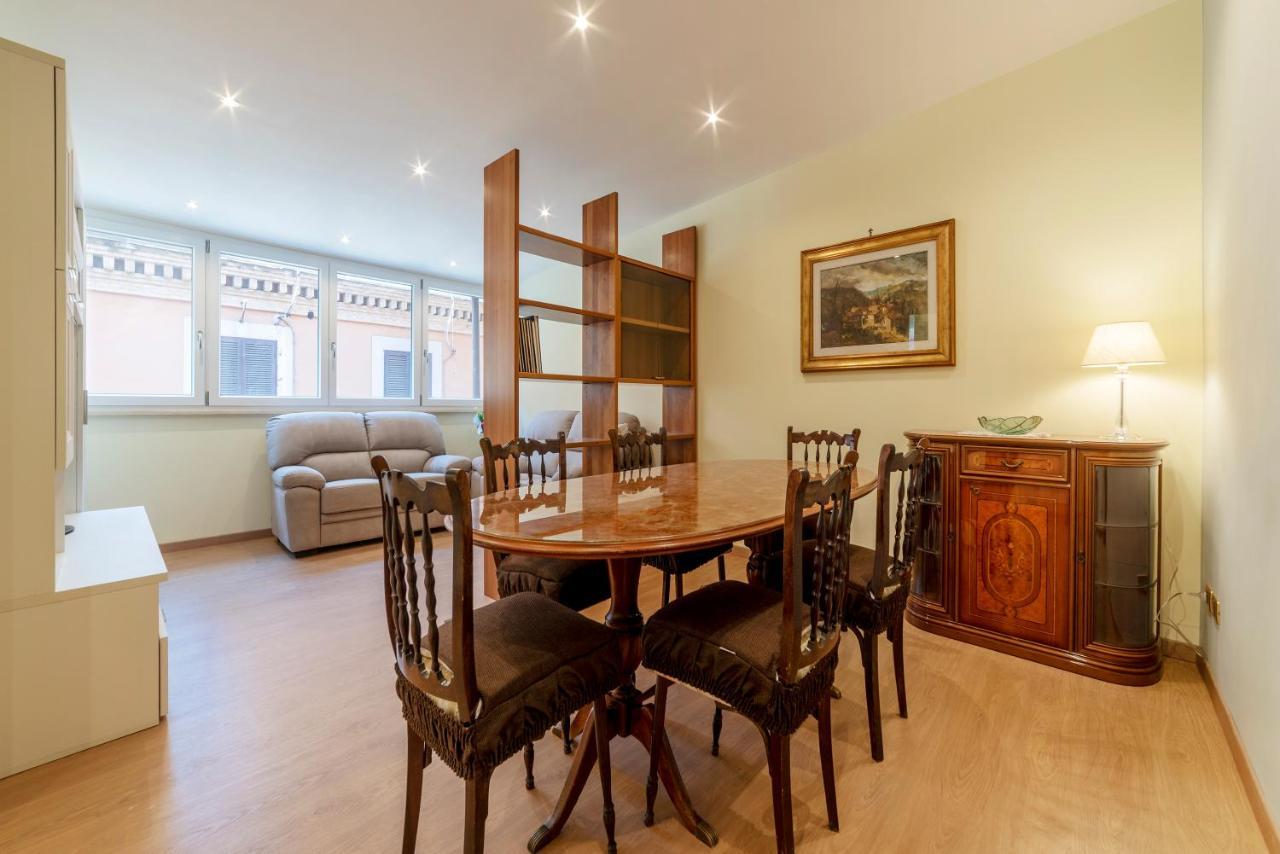 Termini Station Elegant And Roomy Apartment Roma Ngoại thất bức ảnh