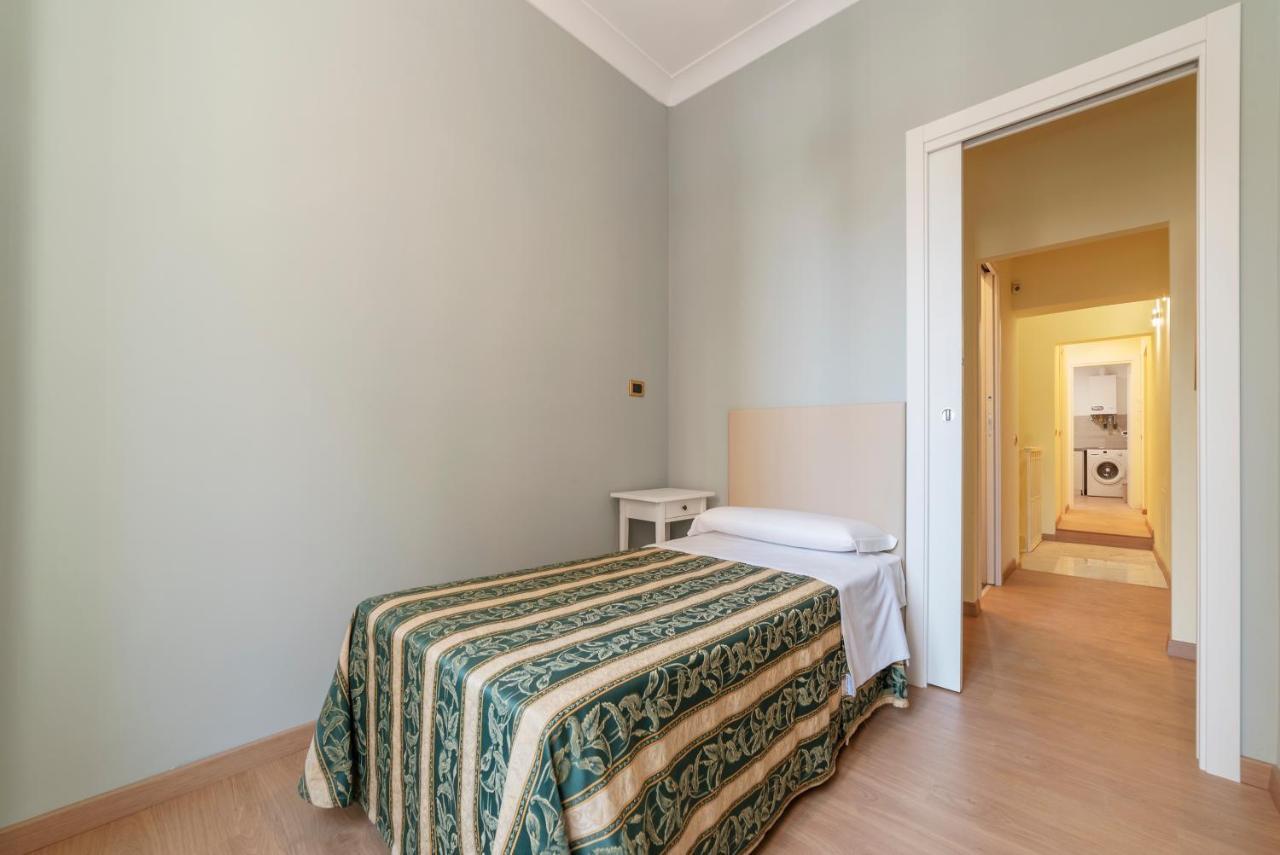 Termini Station Elegant And Roomy Apartment Roma Ngoại thất bức ảnh